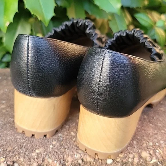 NWOT | Beklina | Classic Gathered Clog - Picture 8 of 13